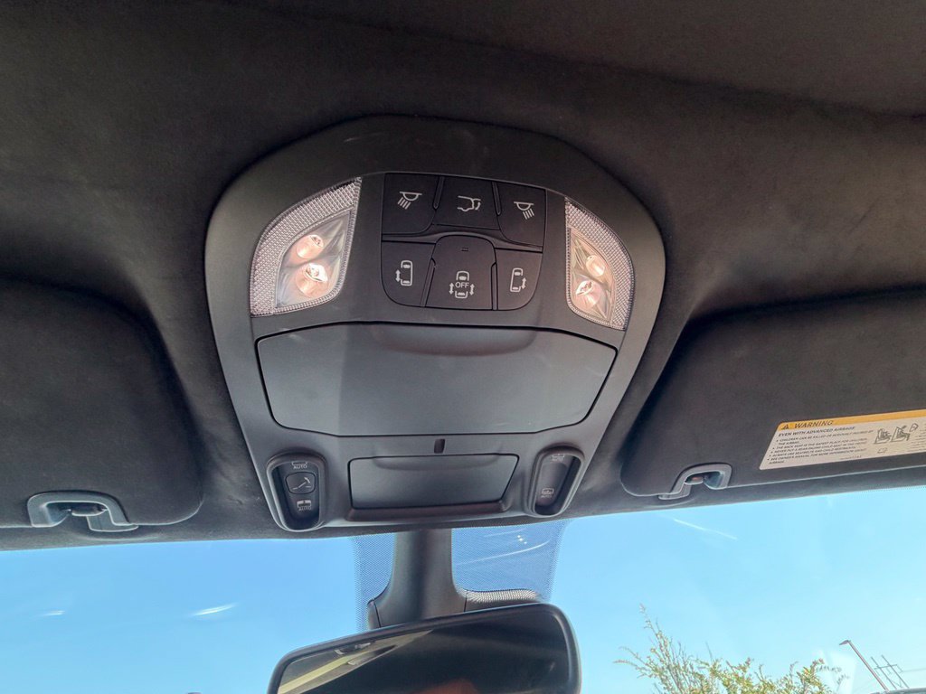 Used 2024 Chrysler Pacifica Pinnacle FWD image 57