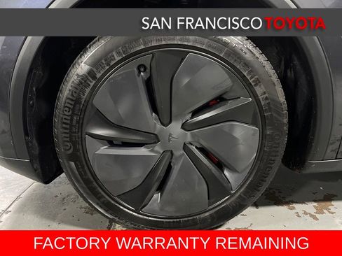 Used 2026 Tesla Model Y Long Range image 9