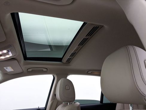 Used 2022 Mercedes-Benz GLE 350 4MATIC w/ 3rd Row Seat Package image 3