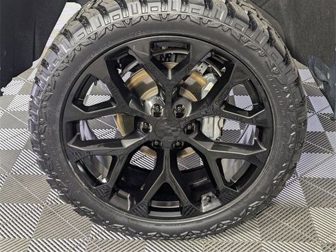 Used 2021 Chevrolet Silverado 1500 Custom Trail Boss image 8