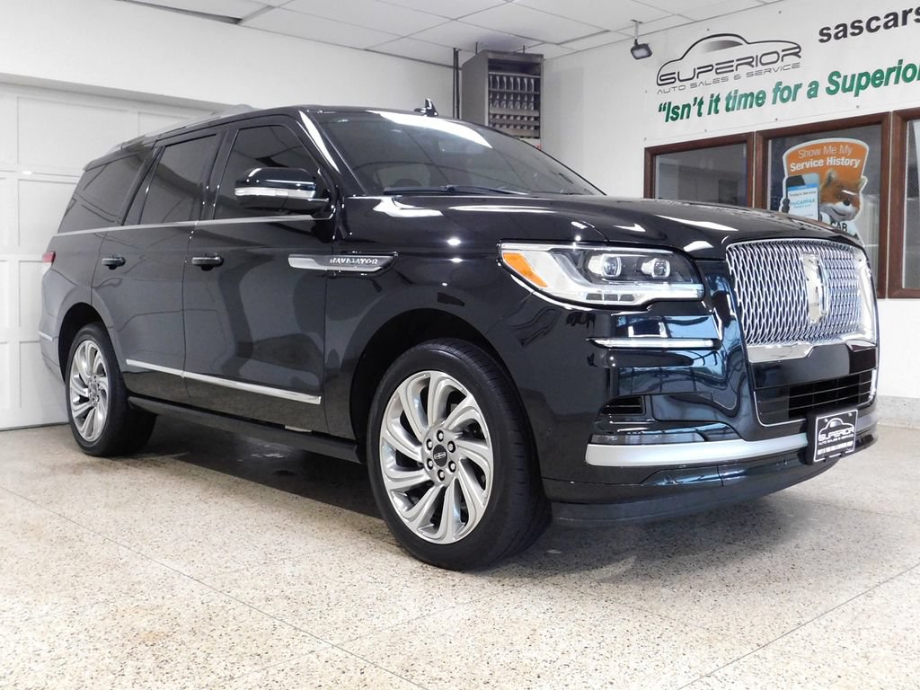 Used 2024 Lincoln Navigator Reserve w/ Equipment Group 201A AWD/4WD image 5