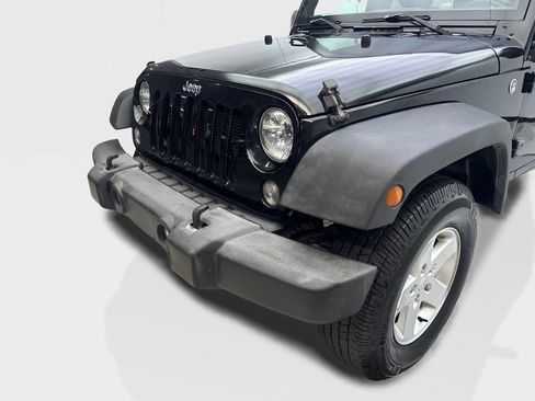 Used 2015 Jeep Wrangler Unlimited Sport w/ Quick Order Package 24S AWD/4WD image 14