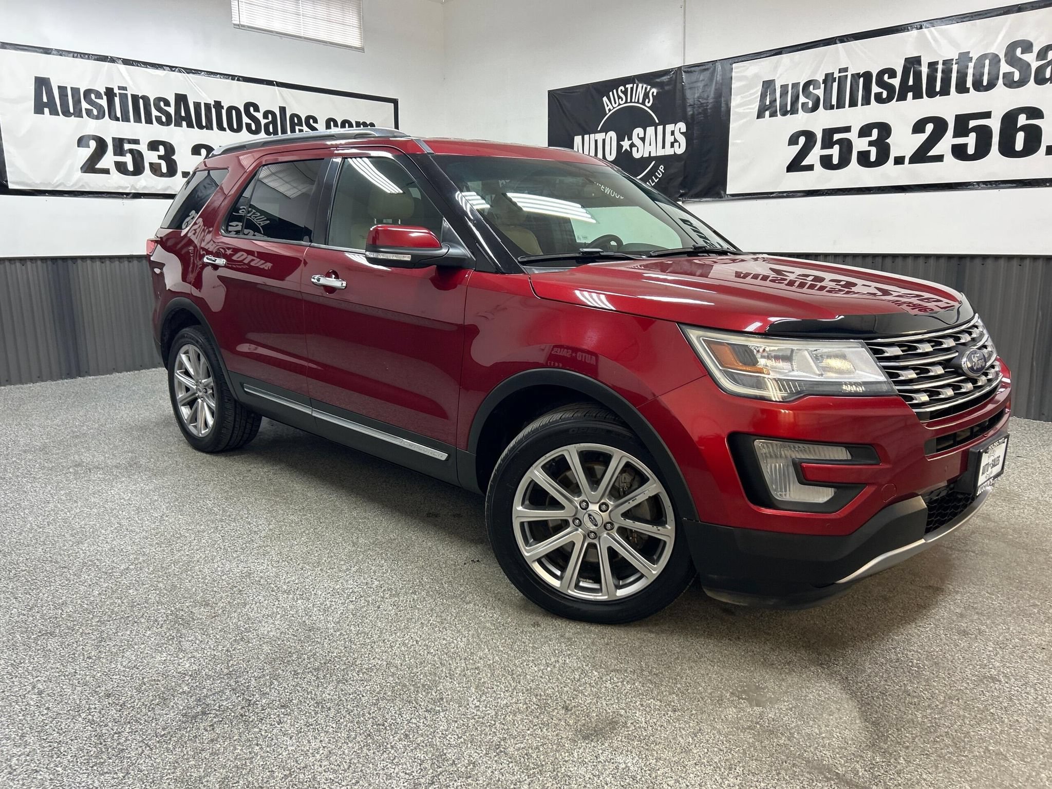 Used 2017 Ford Explorer Limited AWD/4WD image 1