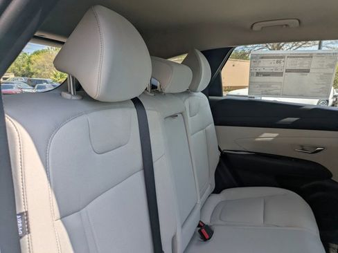 New 2026 Hyundai Tucson Blue SE image 20