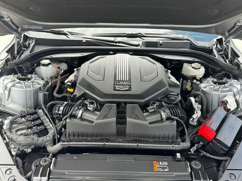 Used 2025 Cadillac CT5 V w/ Technology Package RWD image 25
