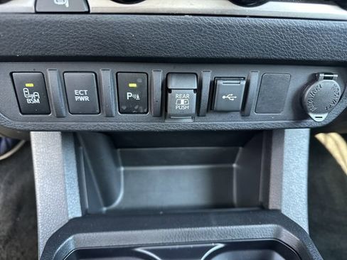 Certified 2023 Toyota Tacoma 4x4 Double Cab w/ Trail Edition image 19