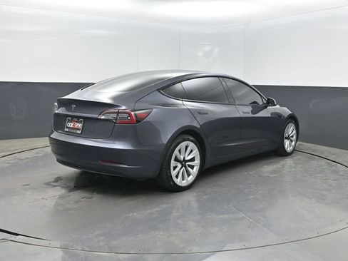 Used 2023 Tesla Model 3 Standard Range RWD image 26