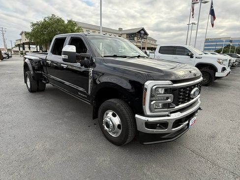 Used 2024 Ford F350 King Ranch w/ Chrome Package image 3