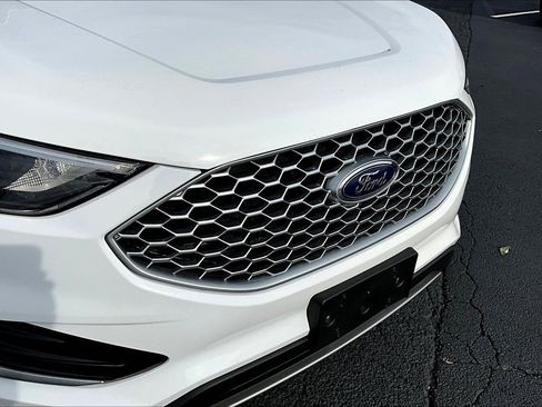 Used 2023 Ford Edge SEL image 31