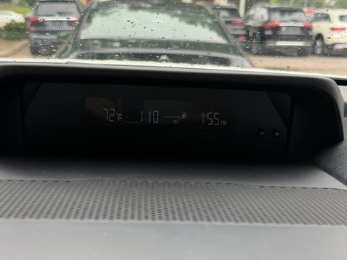 Used 2022 Subaru Ascent Premium AWD/4WD image 27