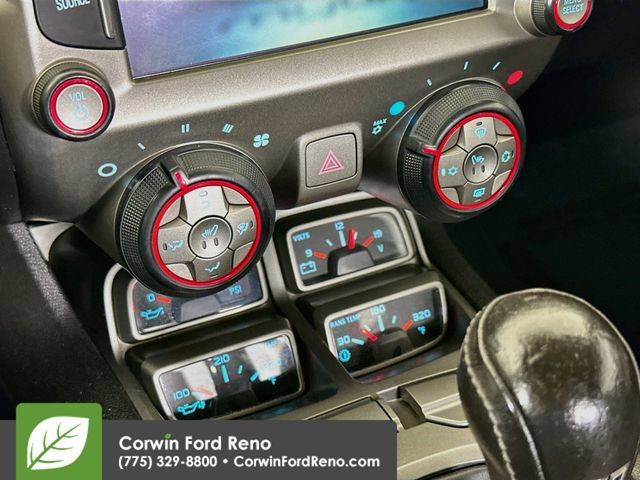 Used 2013 Chevrolet Camaro SS RWD image 17