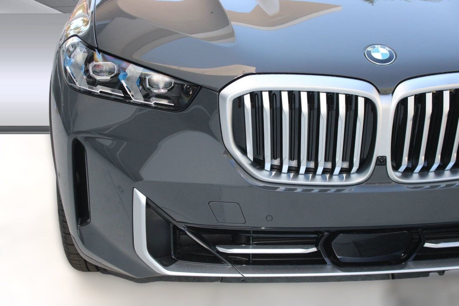Used 2026 BMW X5 sDrive40i RWD image 12