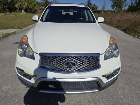 Used 2017 INFINITI QX50 2WD w/ Premium Plus Package image 9