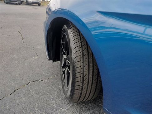 Used 2018 Ford Mustang Premium w/ Equipment Group 201A image 11