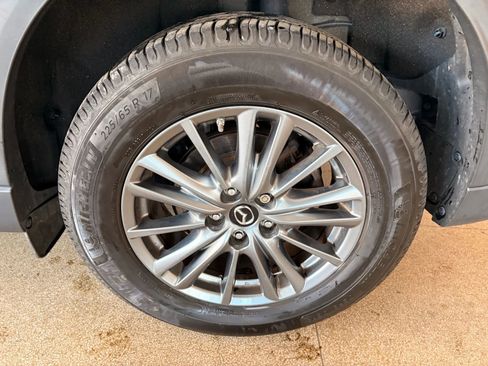 Used 2017 MAZDA CX-5 Sport image 35