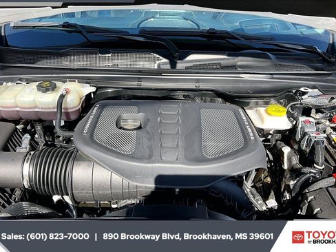 Used 2025 RAM 1500 Tungsten w/ Off Road Group AWD/4WD image 8