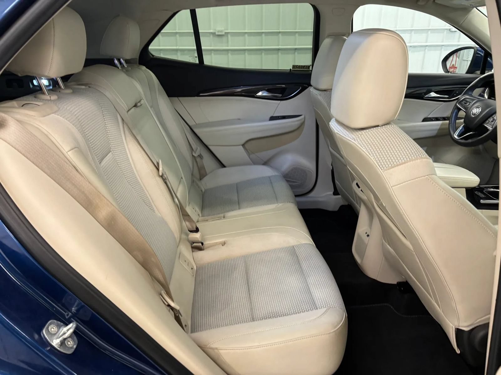 Used 2023 Buick Envision Preferred FWD image 31