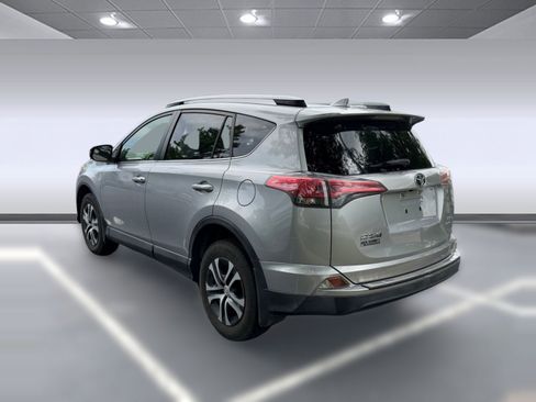 Used 2018 Toyota RAV4 LE w/ All Weather Liner Package AWD/4WD image 3