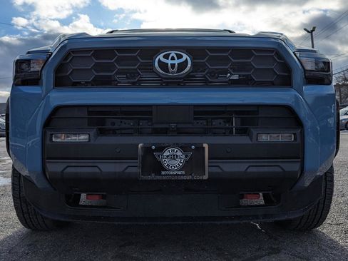 Used 2025 Toyota 4Runner TRD Off-Road AWD/4WD image 4