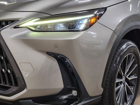 Used 2022 Lexus NX 250 FWD w/ Premium Package image 15