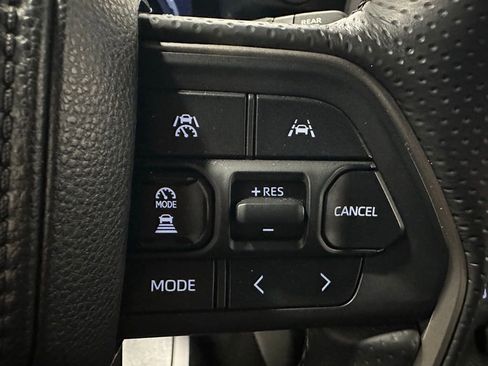 Used 2025 Toyota 4Runner TRD Sport AWD/4WD image 18