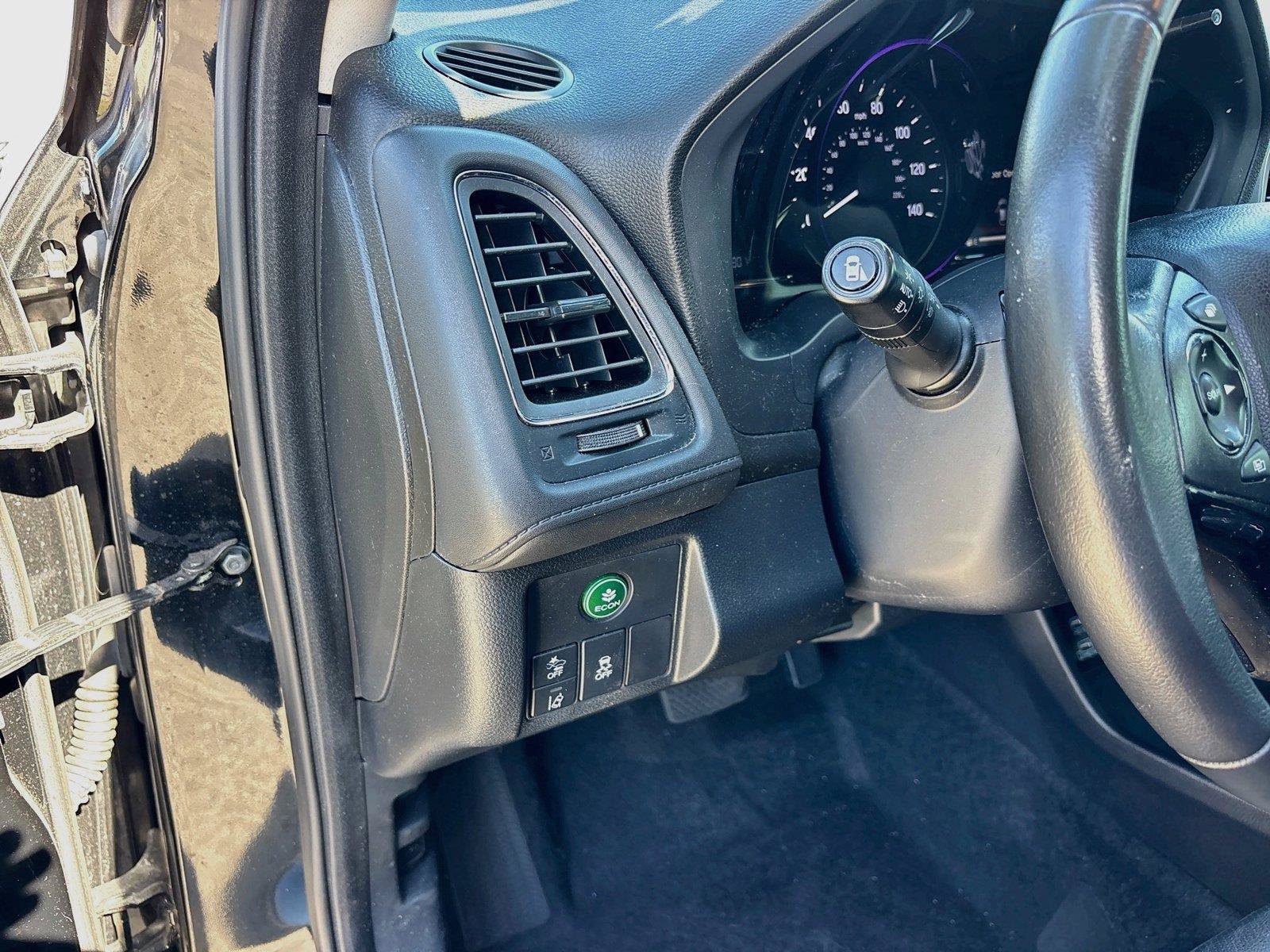 Certified 2021 Honda HR-V EX-L image 11
