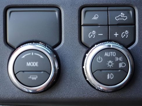 New 2026 GMC Sierra 1500 SLT image 16