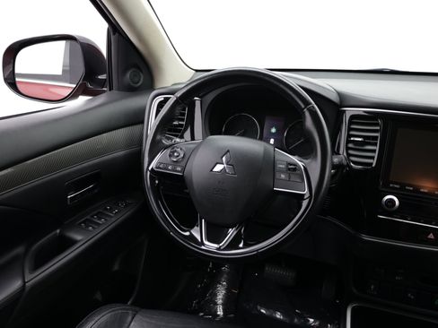 Used 2020 Mitsubishi Outlander SEL AWD/4WD image 31