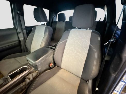 Used 2020 Toyota Tacoma TRD Sport w/ Technology Package RWD image 19