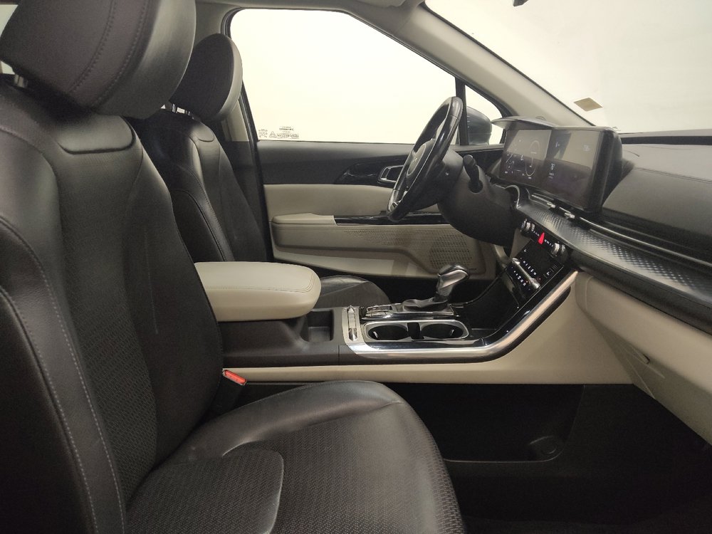 Used 2022 Kia Carnival SX Prestige FWD image 21