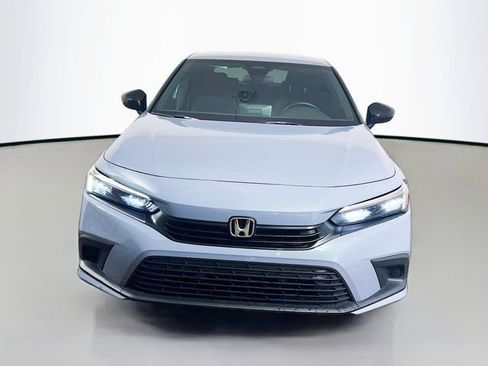 Used 2024 Honda Civic Sport image 2