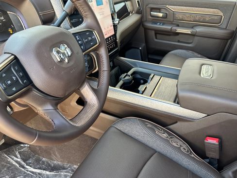 New 2026 RAM 2500 Limited image 9