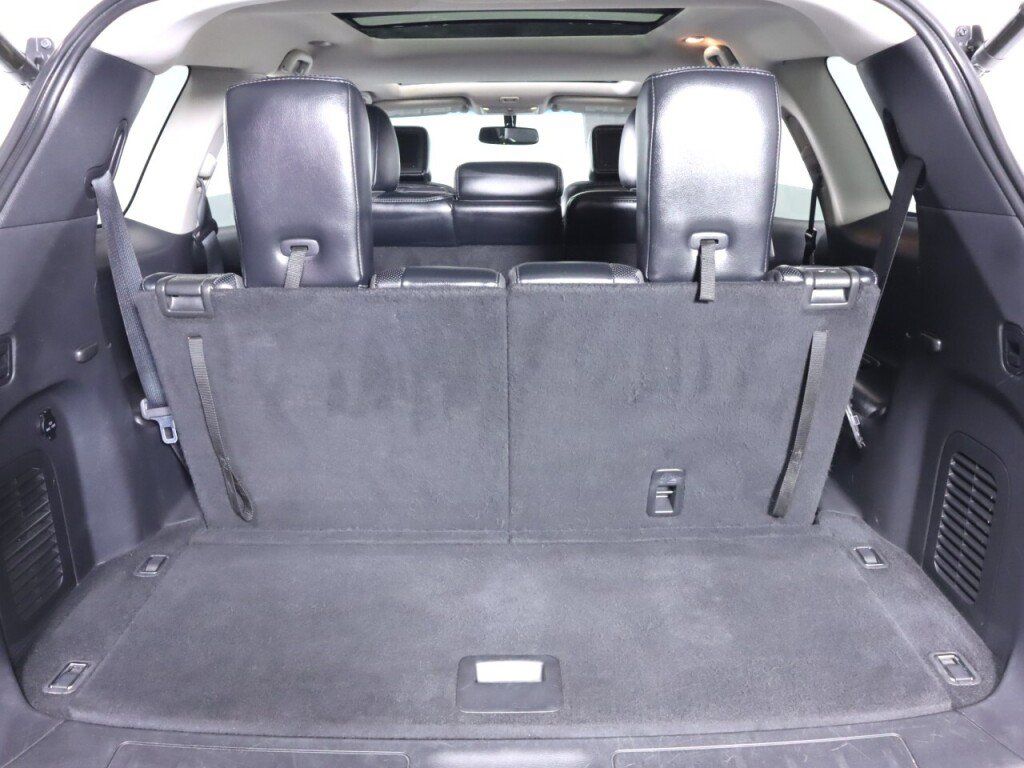 Used 2017 Nissan Pathfinder Platinum AWD/4WD image 44