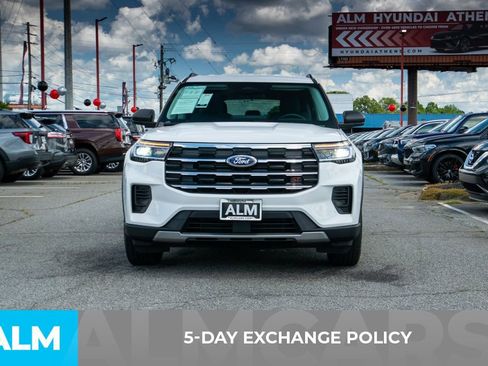 Used 2025 Ford Explorer Active image 4