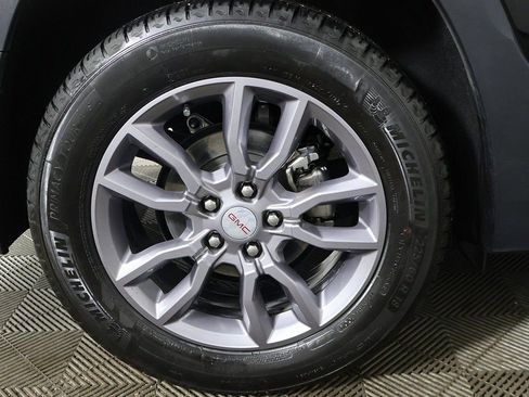 Used 2023 GMC Terrain SLT image 22