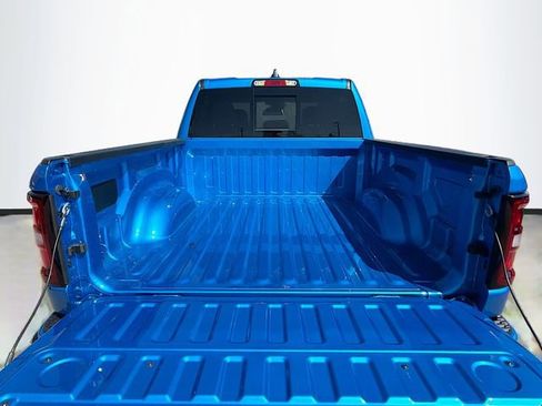 New 2026 RAM 1500 4x4 Crew Cab image 28