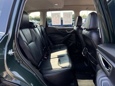 Used 2023 Subaru Forester Touring AWD/4WD image 10