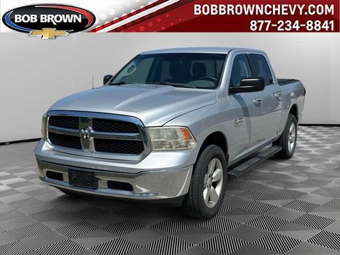 Used 2015 RAM 1500 Classic SLT AWD/4WD image 1