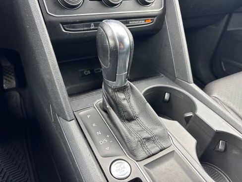 Used 2019 Volkswagen Atlas SE w/ Towing Package FWD image 25