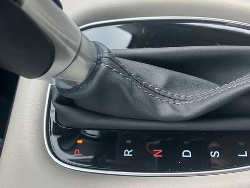 Used 2024 Honda HR-V EX-L image 29