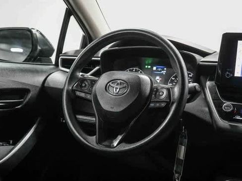 Certified 2023 Toyota Corolla LE image 16