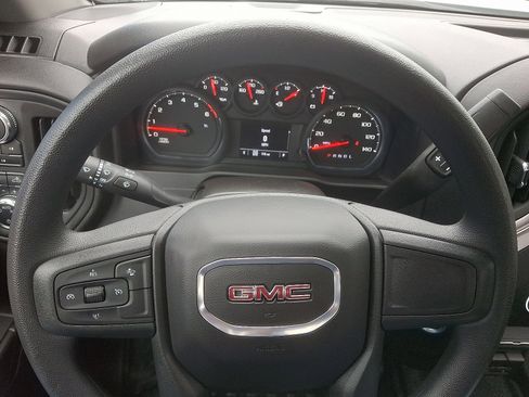 New 2025 GMC Sierra 2500 Pro w/ Convenience Package image 18