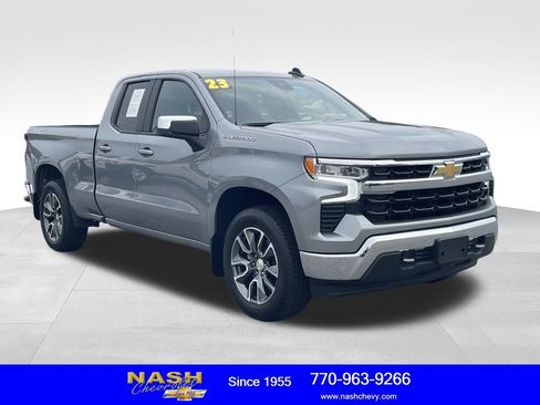 Used 2023 Chevrolet Silverado 1500 LT w/ Convenience Package II AWD/4WD image 1