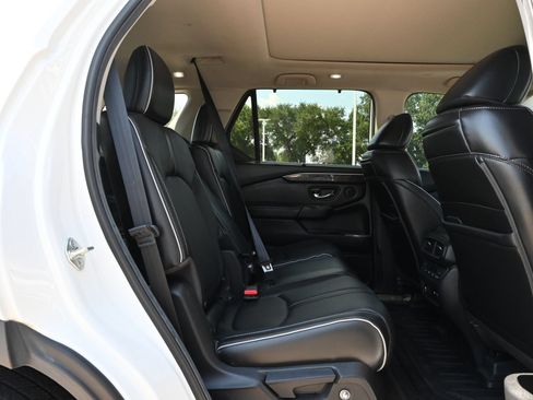 Used 2024 Honda Pilot Elite image 23