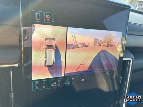 Used 2025 GMC Yukon Denali image 46