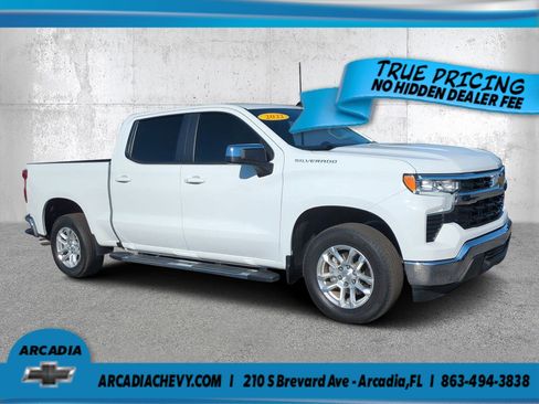 Certified 2022 Chevrolet Silverado 1500 LT RWD image 1