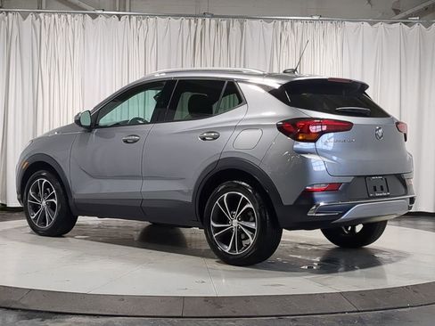 Used 2023 Buick Encore GX Essence image 12