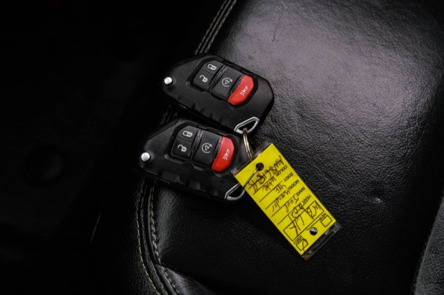 Used 2021 Jeep Wrangler Unlimited Sahara w/ Cold Weather Group AWD/4WD image 59