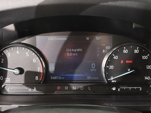 Used 2022 Ford Explorer XLT w/ Equipment Group 202A AWD/4WD image 27