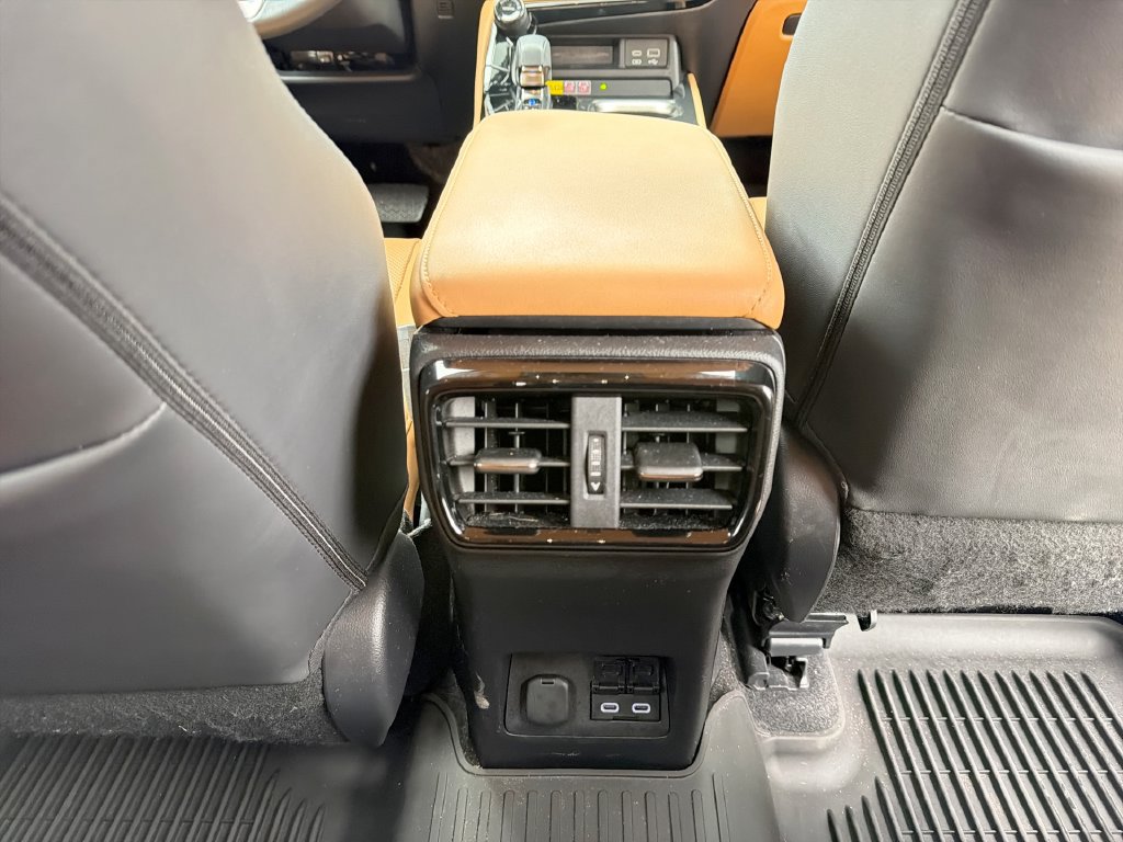 Certified 2024 Lexus NX 350h AWD image 18